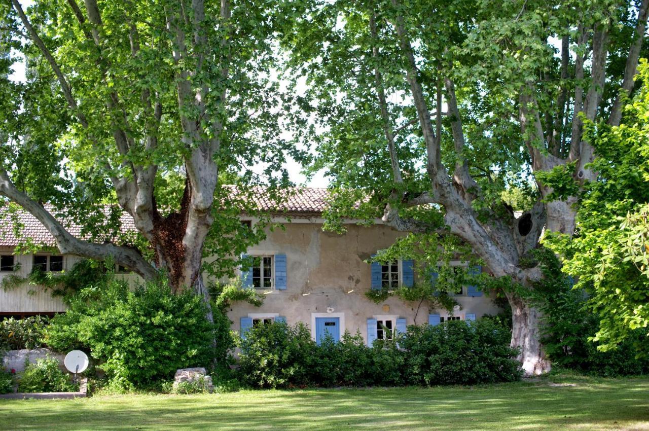 Le Cabanon Villa Le Thor Buitenkant foto